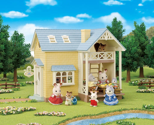 Calico Critters Bluebell Cottage Gift Set - Saltire Games
