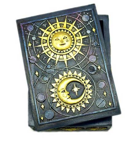 Sun and Moon Tarot Box - Saltire Games