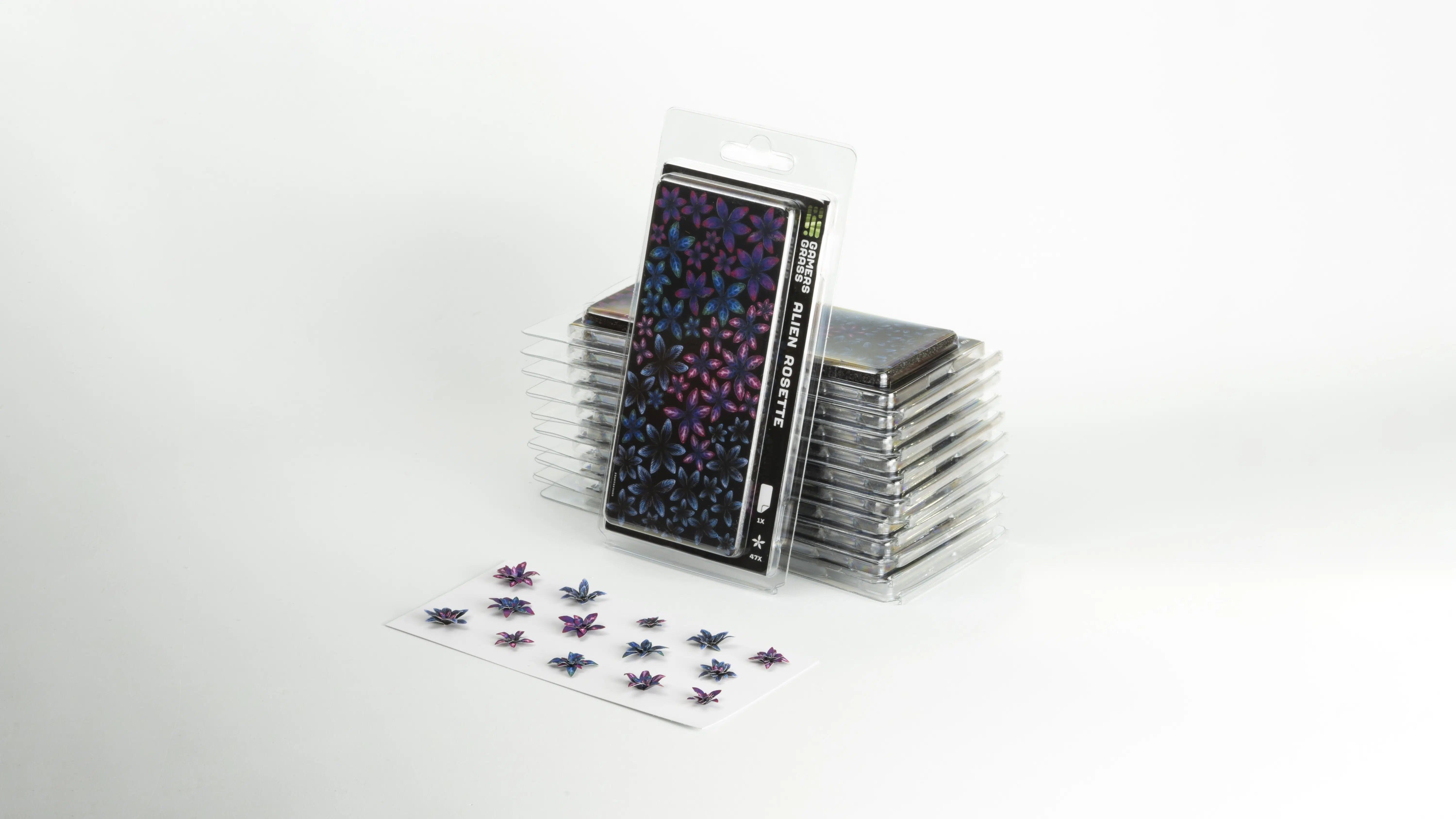 Gamers Grass Alien Rosette - Saltire Games