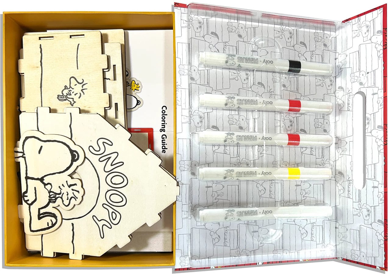 OOLY x Peanuts Color-In Wooden Birdhouse Kit - Saltire Games