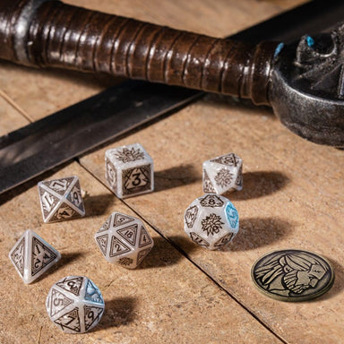 The Witcher Dice Set: Geralt - The White Wolf - Saltire Games