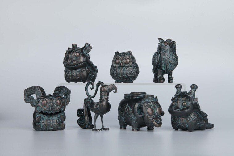 Novelty - Collectibles Shopvidi MODERN ANCIENTS – Bronze Sauad Series Blind Box Figure Toy